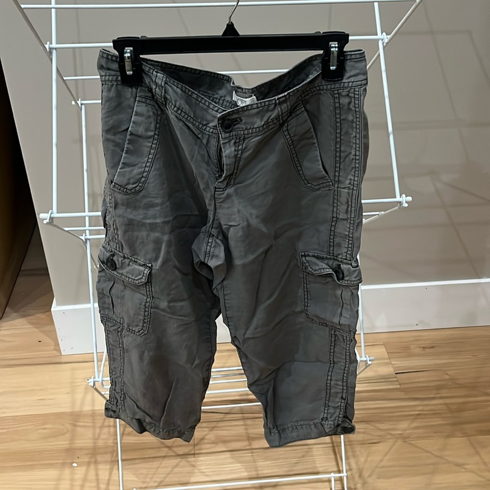 Loft grey capris